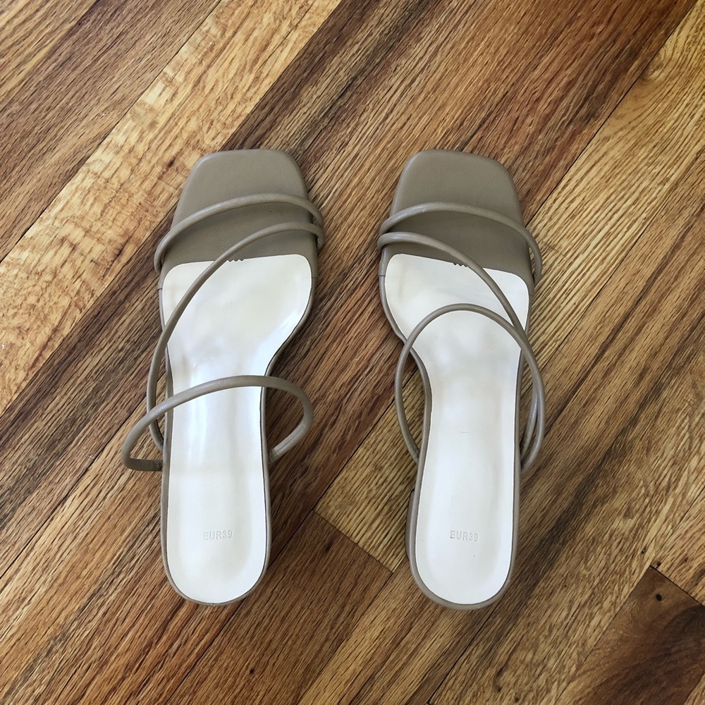 tan strappy heels